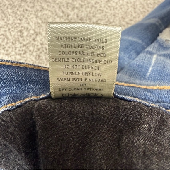 Women’s Flying Monkey Ankle‎ Skinny Distressed Medium Wash Blue Jeans Size 27x28 - Picture 6 of 9